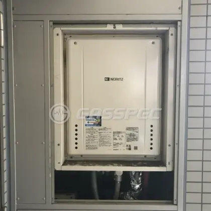 施工後の給湯器（ノーリツ GT-2460SAWX-H-2 BL）