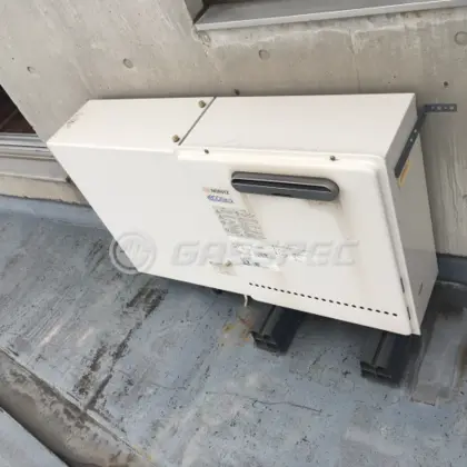 施工前の給湯器（GT-C2432ARX）