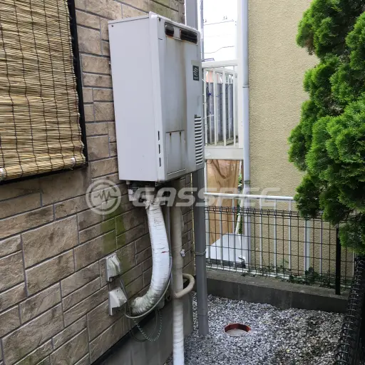 交換前の暖房熱源機（ナショナル（松下） AT-4200ARSSW6Q）
