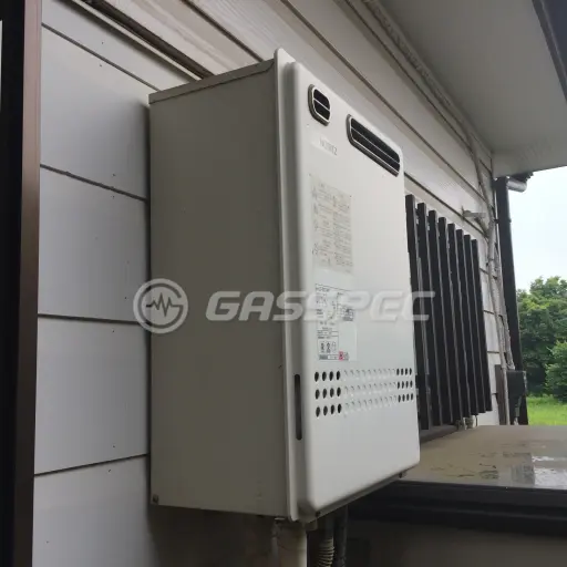 交換前の給湯器（ノーリツ GT-2027SAWX）