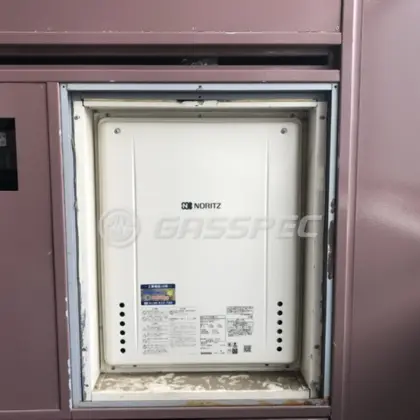 施工後の給湯器（ノーリツ GT-2460SAWX-H-2 BL）