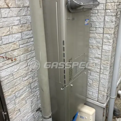 施工後の暖房熱源機（リンナイ RUFH-E2405AW2-3(A)）
