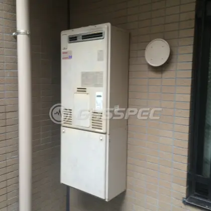 施工前の暖房熱源機（RUFH-2405AW）