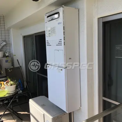施工前の暖房熱源機（GTH-C2436AWX3H）