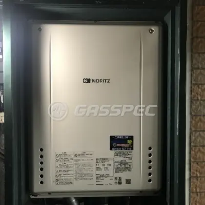 施工後の給湯器（ノーリツ GT-2460SAWX-H-2 BL）