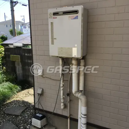 施工前の給湯器（RUF-2006SAW）