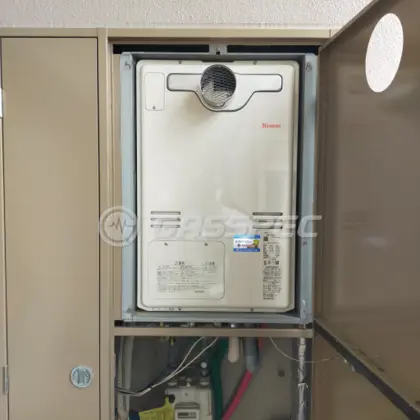施工後の暖房熱源機（リンナイ RUFH-A2400AT2-3）