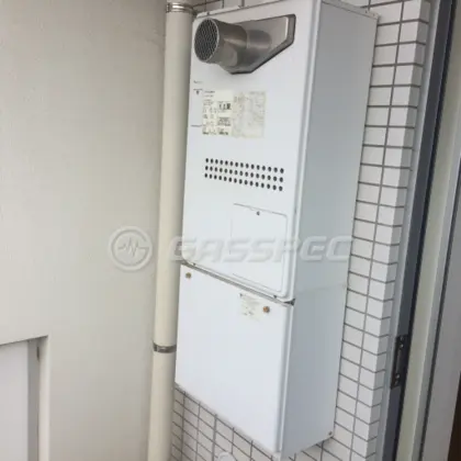 施工前の暖房熱源機（GTH-2434AWX3H-T）