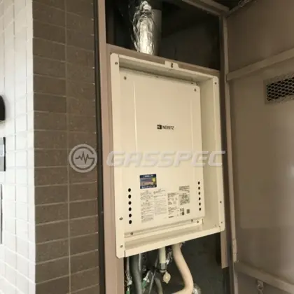 施工後の給湯器（ノーリツ GT-2460SAWX-H-2 BL）