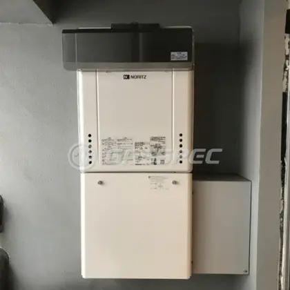 施工後の給湯器（ノーリツ GT-2460SAWX-2 BL）
