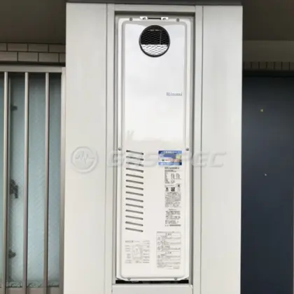 施工後の暖房熱源機（リンナイ RUFH-SA2400AW2-6）