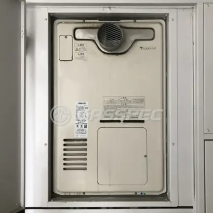施工前の暖房熱源機（RUFH-V2400AT2-3）