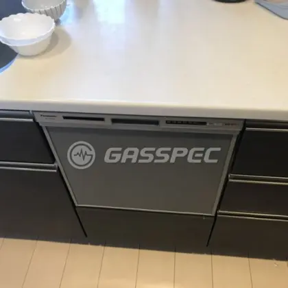施工後のビルトイン食洗機（パナソニック NP-45RS9S）