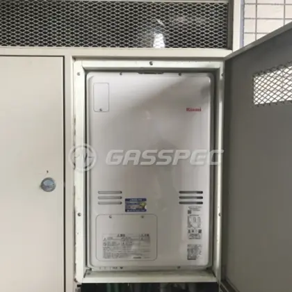 施工後の暖房熱源機（リンナイ RUFH-A2400AU2-3）