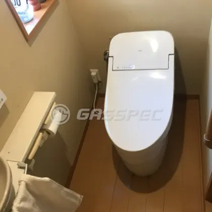施工後のトイレ（TOTO CES9435R#NW1）