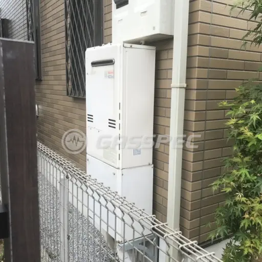 交換前の暖房熱源機（リンナイ RUFH-K2403SAW2-3(A)）
