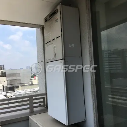 施工前の暖房熱源機（RVD-A2401SAW）