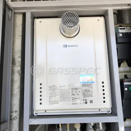 施工後の給湯器（ノーリツ GT-2460SAWX-T-2 BL）