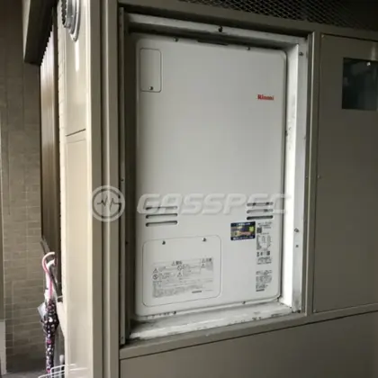 施工後の暖房熱源機（リンナイ RUFH-A2400AU2-3）