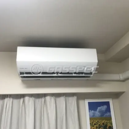 施工後のエアコン（三菱 MSZ-ZXV4022S）