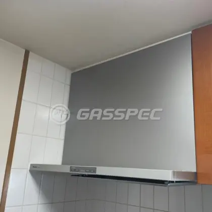 施工後のレンジフード（パナソニック FY-90DED3-S）