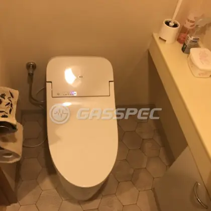 施工後のトイレ（TOTO CES9425#NW1）