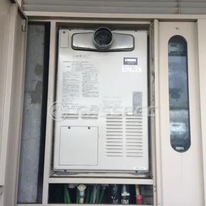 施工前の暖房熱源機（AT-4299ARSAW3Q-C）