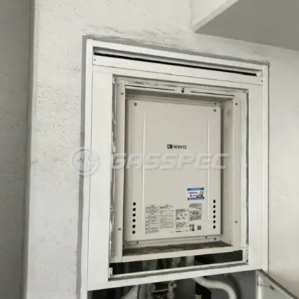 施工後の給湯器（ノーリツ GT-2460SAWX-H-2 BL）