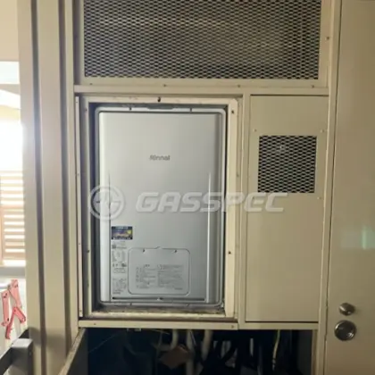 施工後の暖房熱源機（リンナイ RUFH-E2407AU2-3(A)）