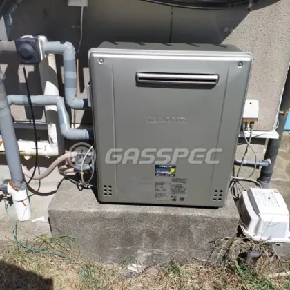 施工後の給湯器（ノーリツ GT-C2472SAR BL）