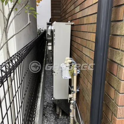 施工前の暖房熱源機（GTH-2444AWX3H）