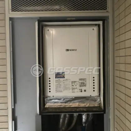 施工後の給湯器（ノーリツ GT-2460SAWX-H-2 BL）