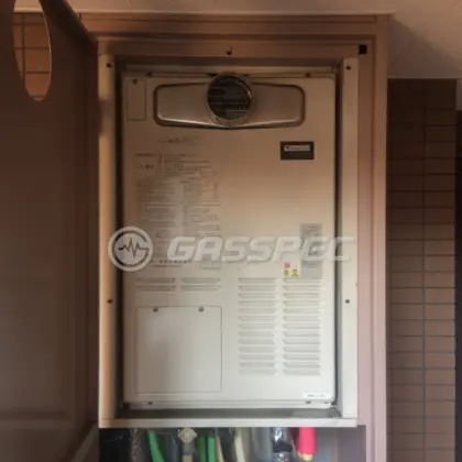 施工前の暖房熱源機（AT-4299ARSAW3Q-C）