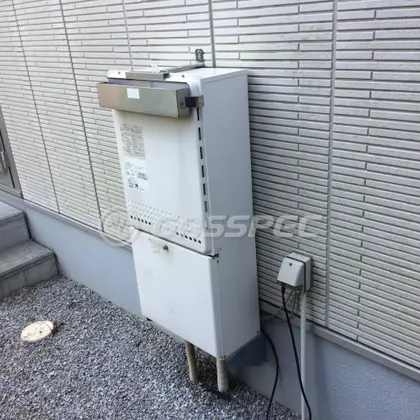 施工前の給湯器（GT-2428SAWX）