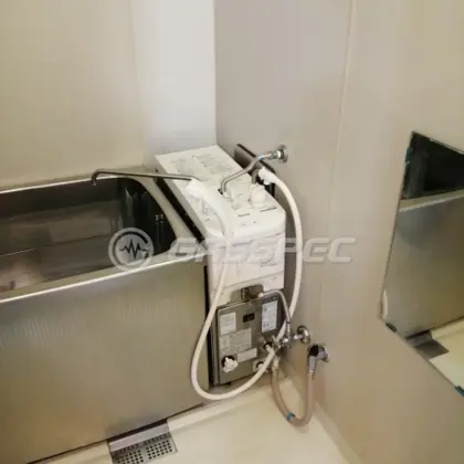 施工後の給湯器（リンナイ RBF-B80S2K-FU-L-T）