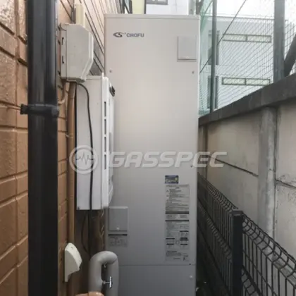 施工後のエコキュート（長府 EHP-3704AX）