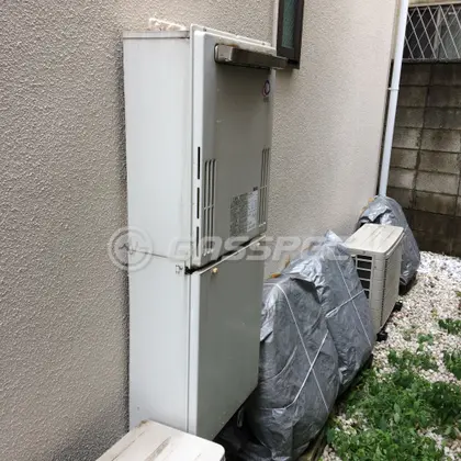 施工前の給湯器（GX-244AW）