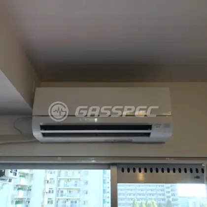 施工後のエアコン（三菱 MSZ-GV4023S-W）