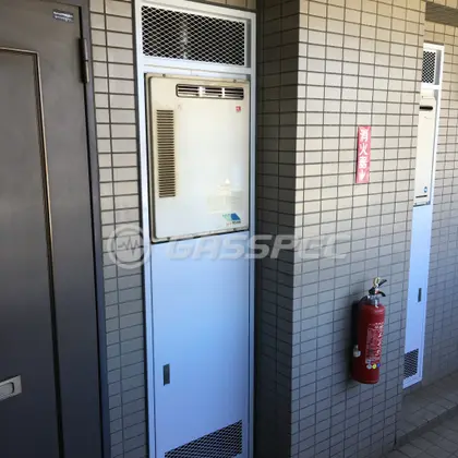 施工前の給湯器（GT-162W）