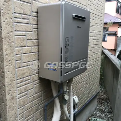 施工後の給湯器（パロマ FH-E2022SAWL）