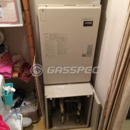 施工前の暖房熱源機（AD-2899AFQ）