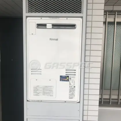 施工後の暖房熱源機（リンナイ RUFH-A2400AW2-3(A)）