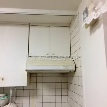 施工前のレンジフード