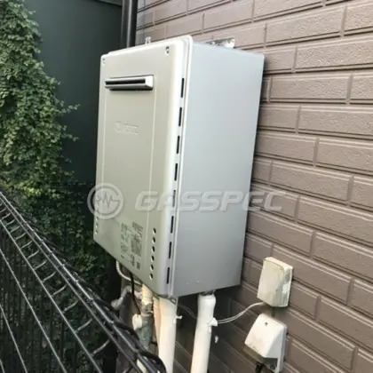 施工後の給湯器（ノーリツ GT-C2072SAW BL）