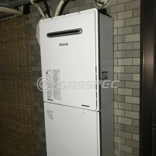 交換後の給湯器（リンナイ RUF-A1615SAW(C)）