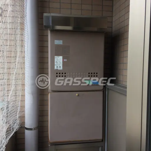 交換前の給湯器（ノーリツ GT-2400AWX）