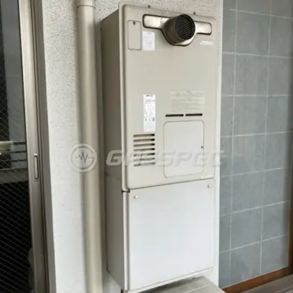 施工前の暖房熱源機（RUFH-V2400AT2-6）