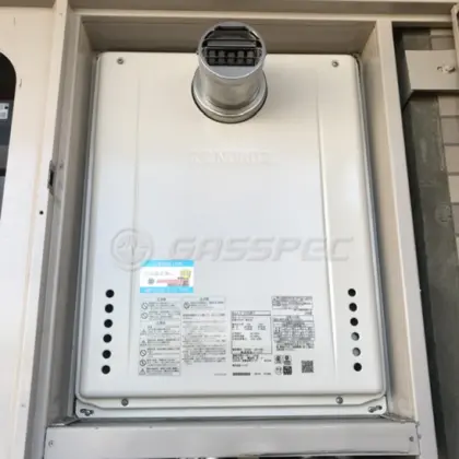 施工後の給湯器（ノーリツ GT-2470SAW-T BL）