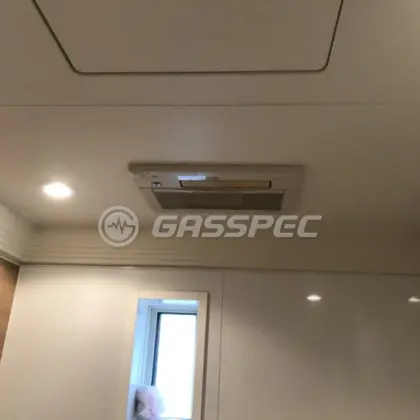 施工前の浴室乾燥機（RBH-C333K1SNP）