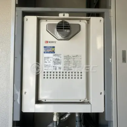 施工後の給湯器（ノーリツ GT-2435SAWX-T-1 BL）